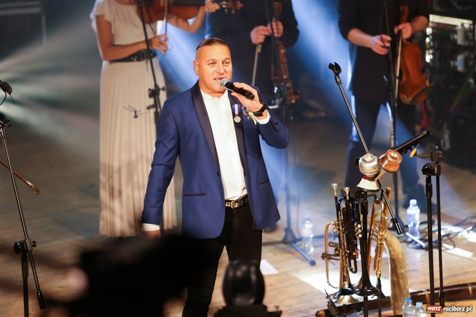 Zdjęcie w galerii na portalu naszraciborz.pl: Golec uOrkiestra zagrała w RCK [FOTO i WIDEO] wiadomości z regionu