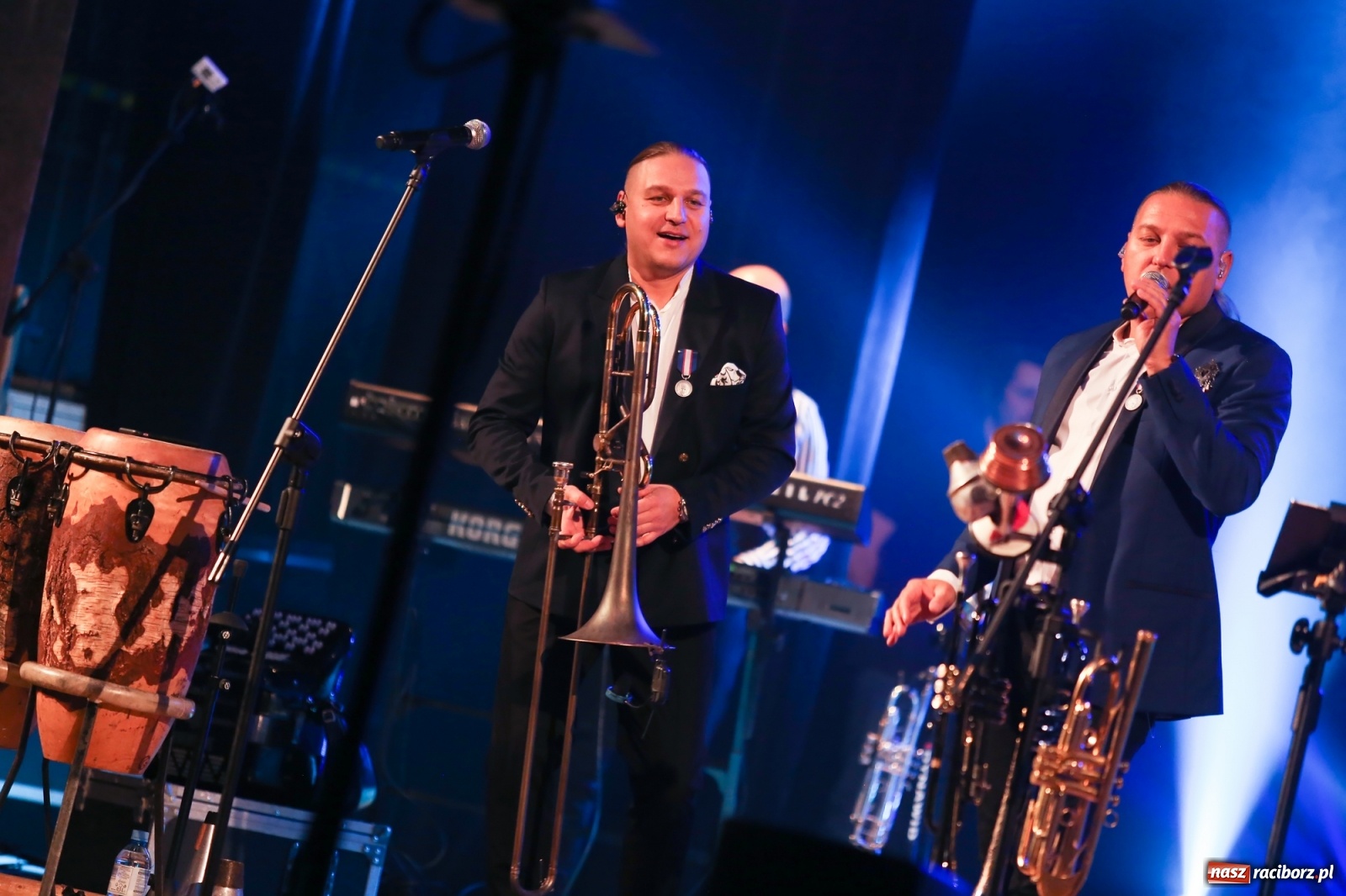 Zdjęcie w galerii na portalu naszraciborz.pl: Golec uOrkiestra zagrała w RCK [FOTO i WIDEO] wiadomości z regionu