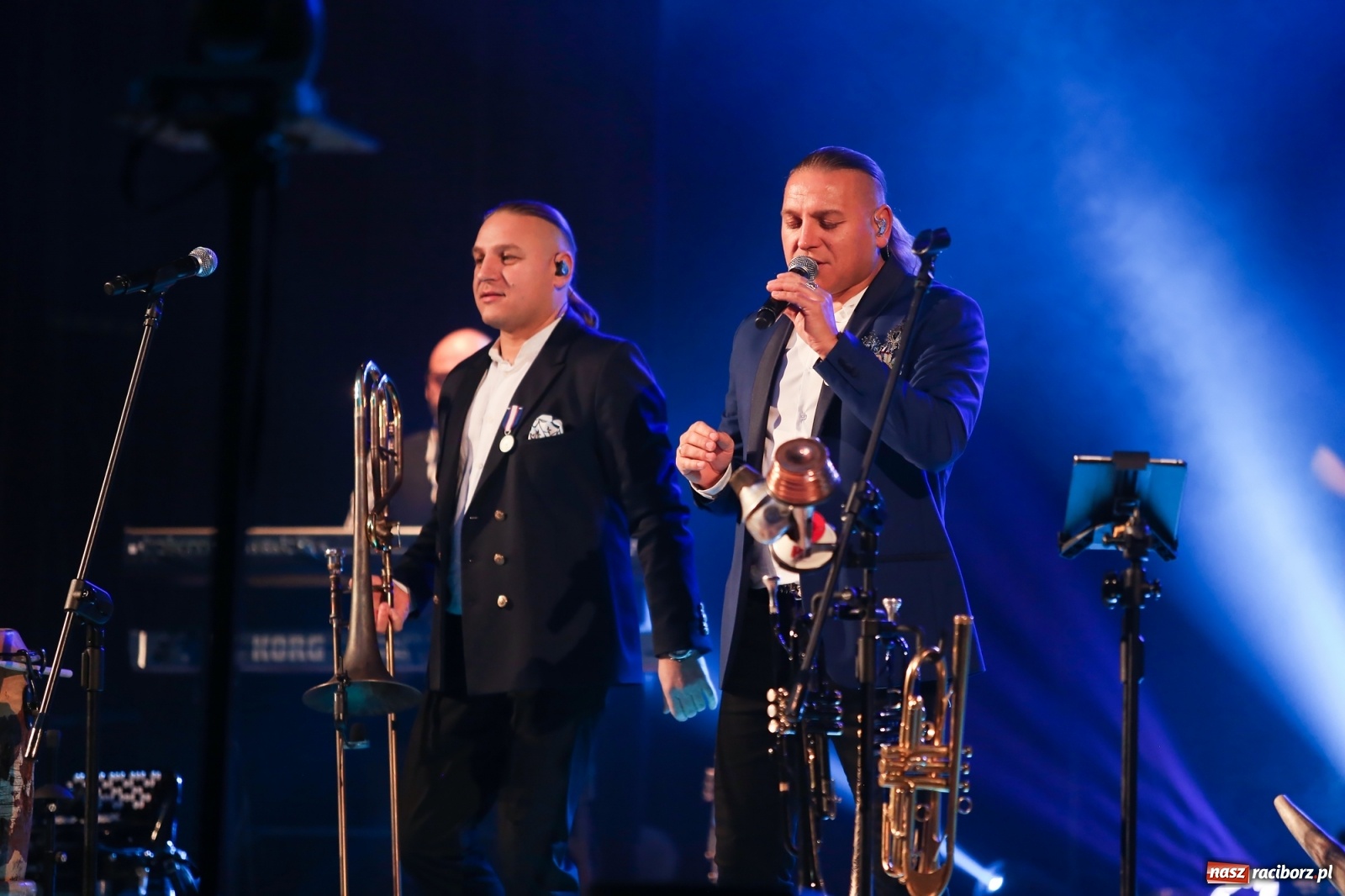 Zdjęcie w galerii na portalu naszraciborz.pl: Golec uOrkiestra zagrała w RCK [FOTO i WIDEO] wiadomości z regionu