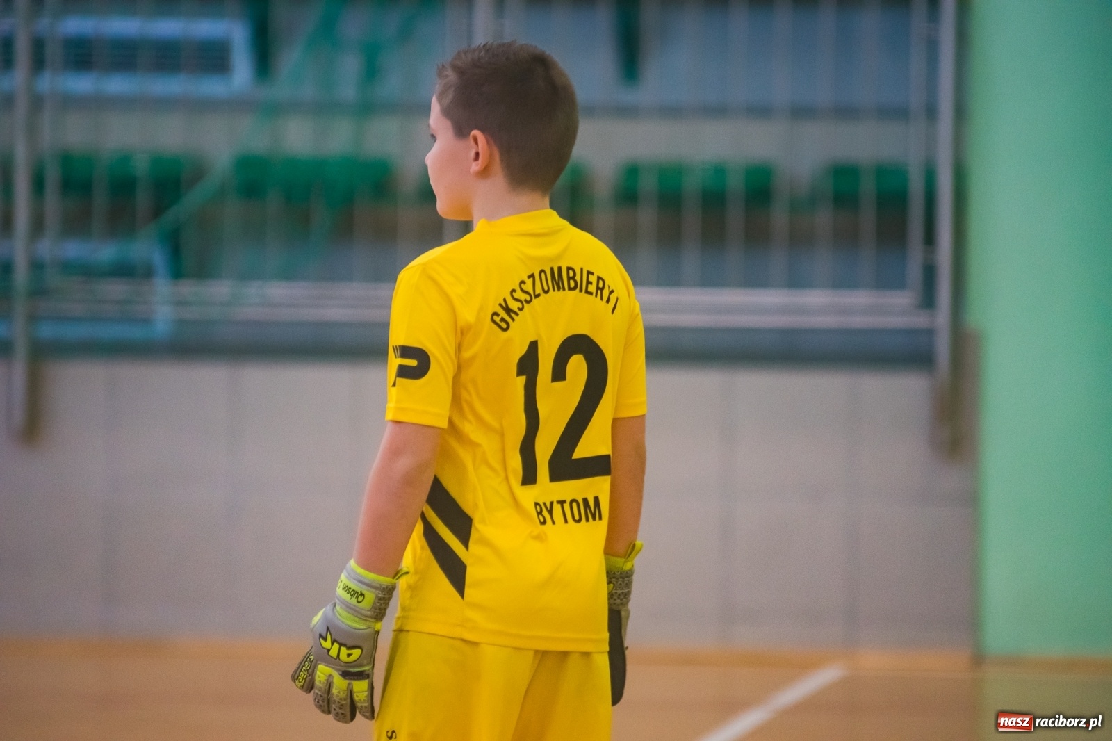 Zdjęcie w galerii na portalu naszraciborz.pl: Orliki młodsze walczyły w Arenie Rafako. Górnik Zabrze z Pucharem Prezesa [FOTO i WIDEO] wiadomości z regionu