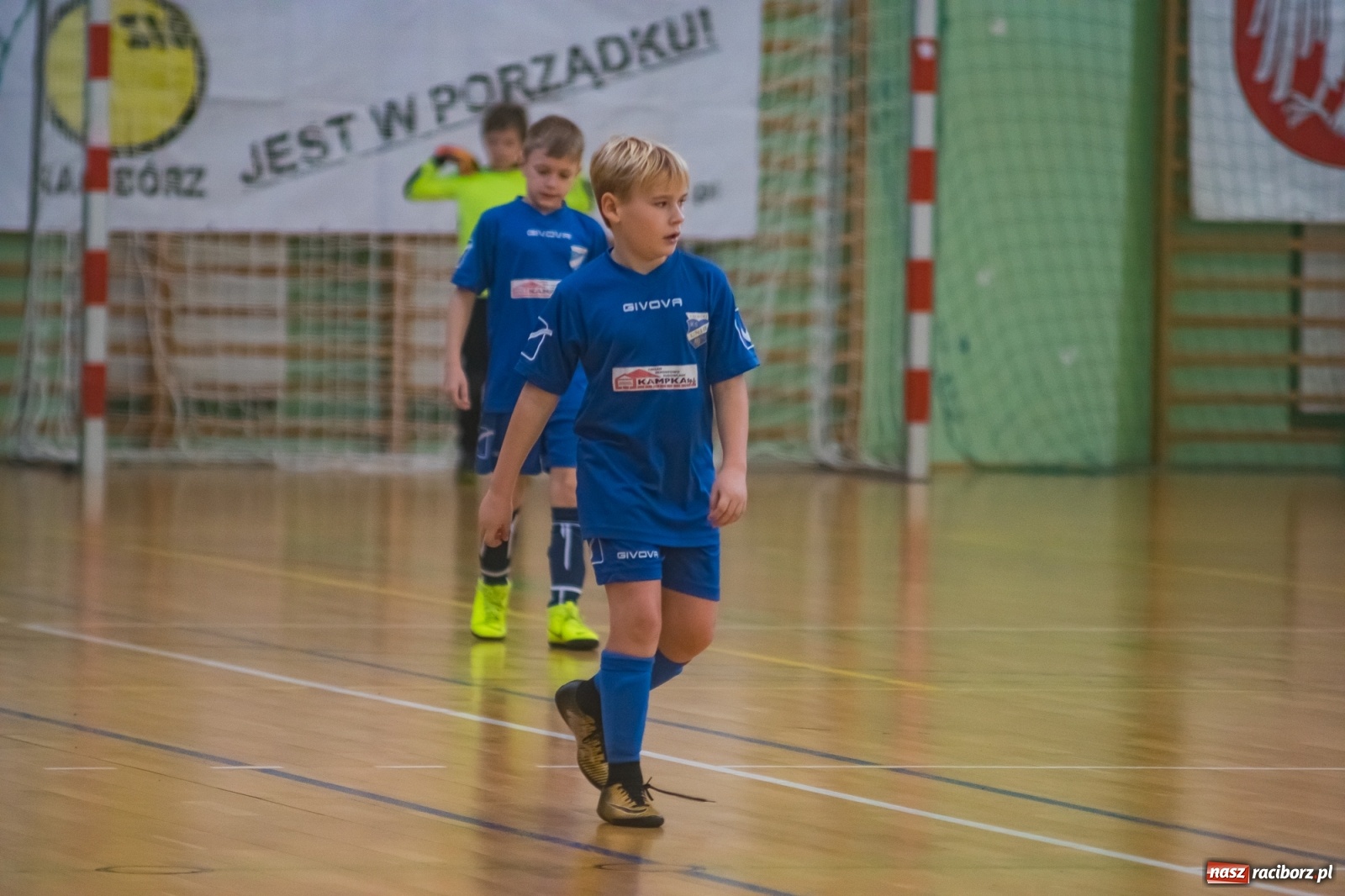 Zdjęcie w galerii na portalu naszraciborz.pl: Orliki młodsze walczyły w Arenie Rafako. Górnik Zabrze z Pucharem Prezesa [FOTO i WIDEO] wiadomości z regionu