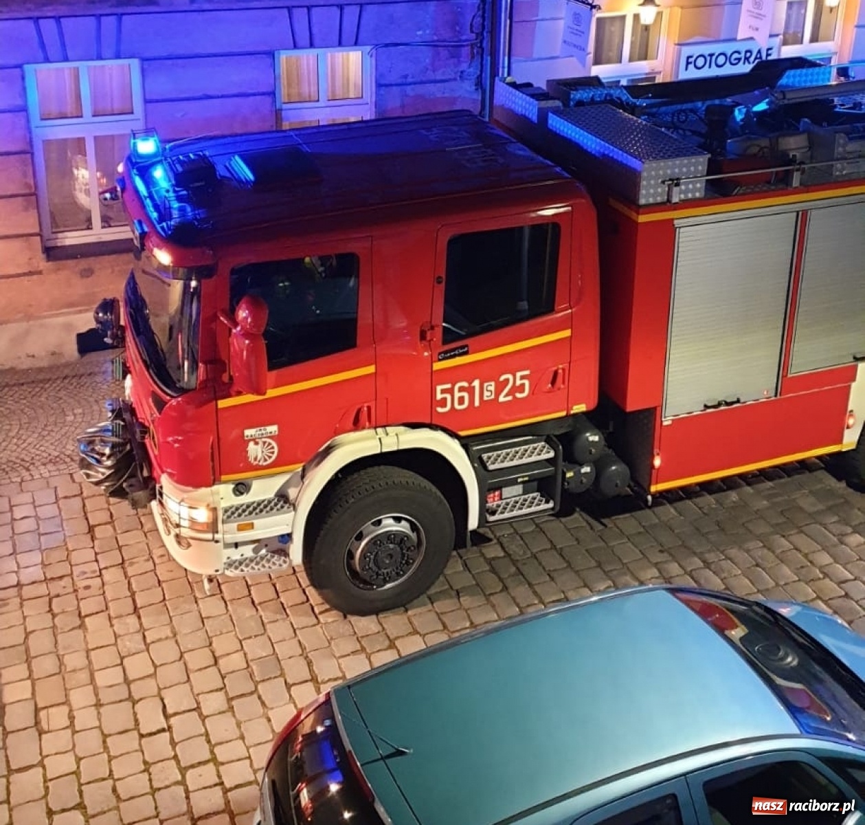 Zdjęcie w galerii na portalu naszraciborz.pl: Alarm na Solnej. Zgłoszenie zadymienia w mieszkaniu [FOTO] wiadomości z regionu