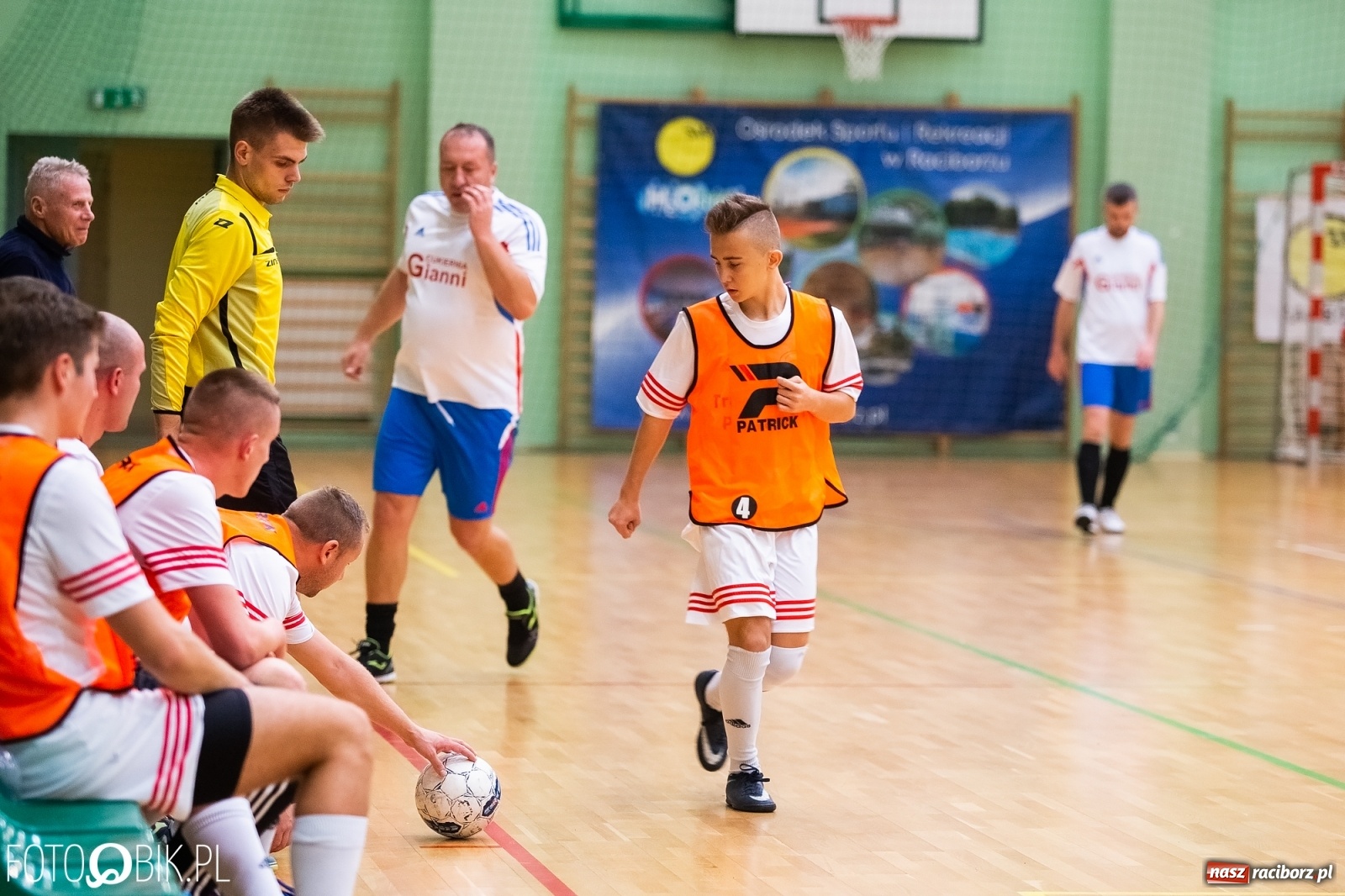 Zdjęcie w galerii na portalu naszraciborz.pl: Niedzielny maraton z HLPN [FOTO] wiadomości z regionu