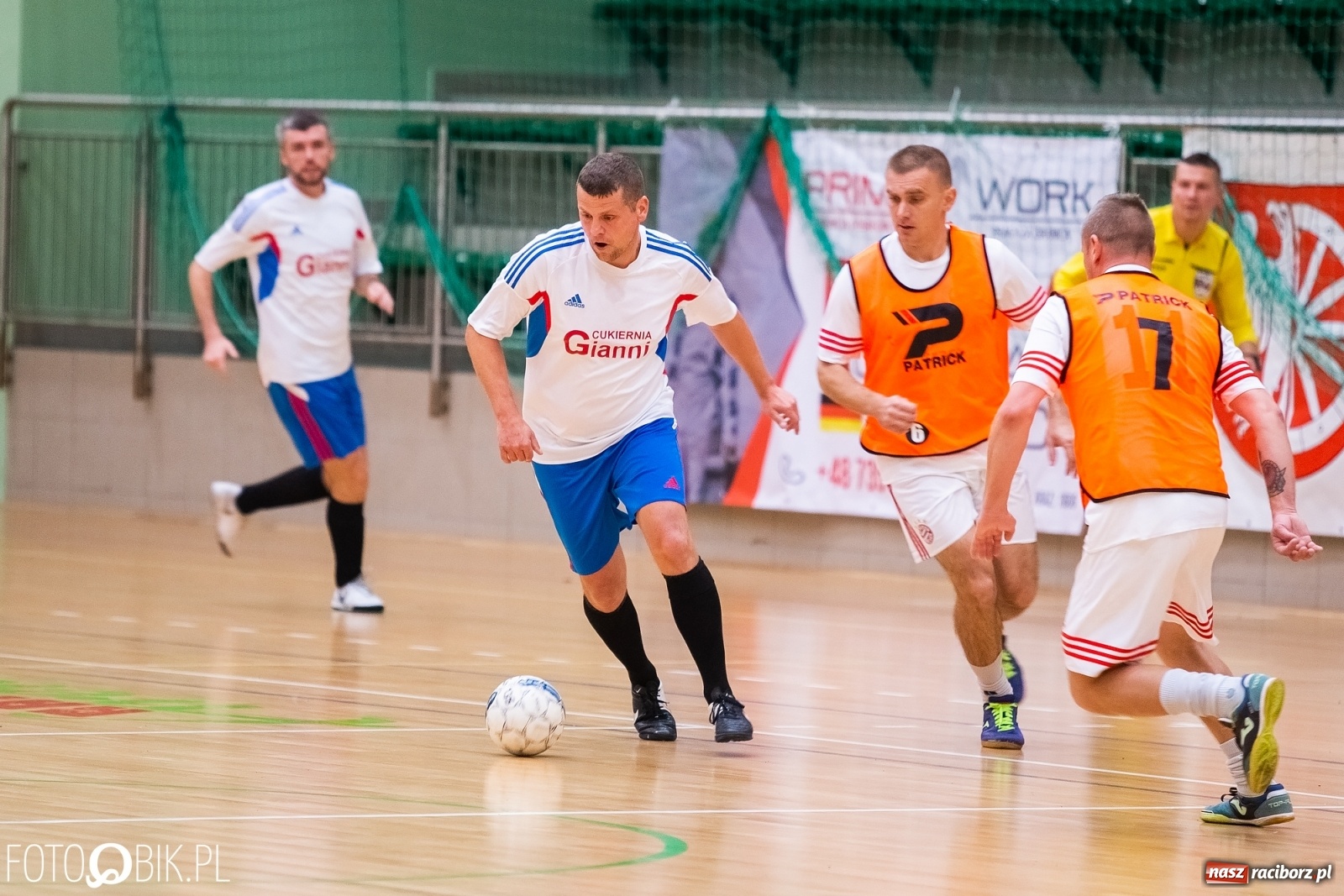 Zdjęcie w galerii na portalu naszraciborz.pl: Niedzielny maraton z HLPN [FOTO] wiadomości z regionu