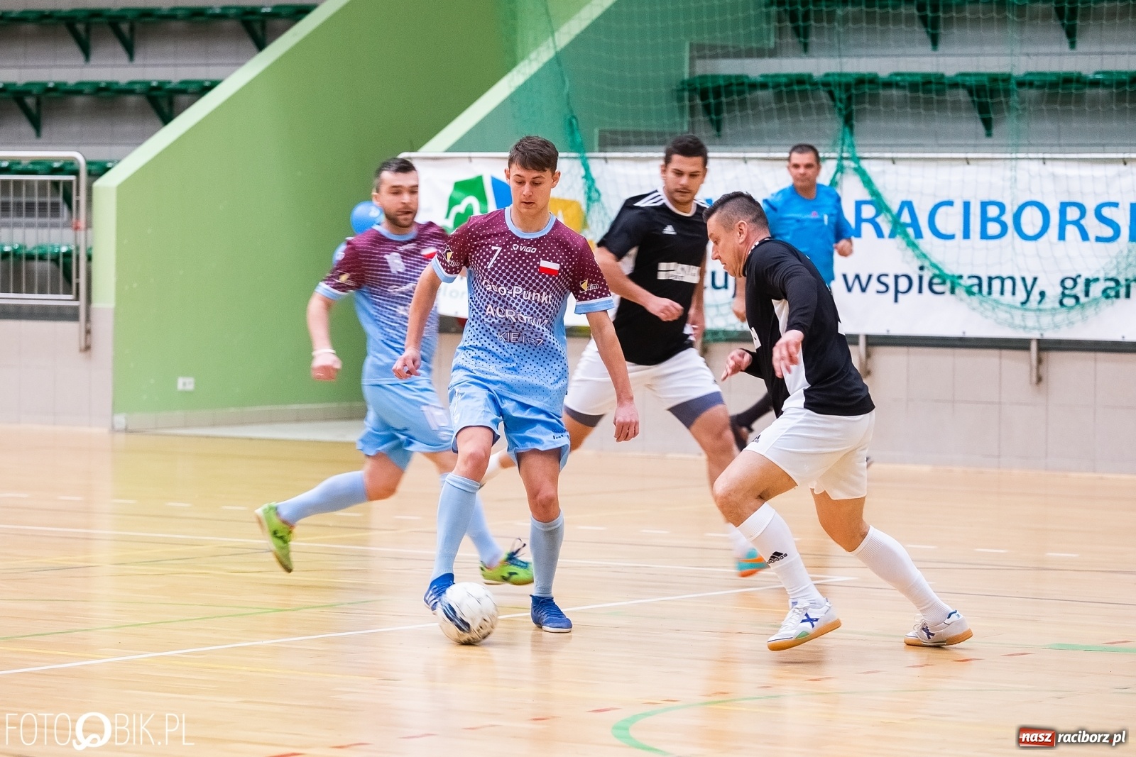 Zdjęcie w galerii na portalu naszraciborz.pl: Niedzielny maraton z HLPN [FOTO] wiadomości z regionu