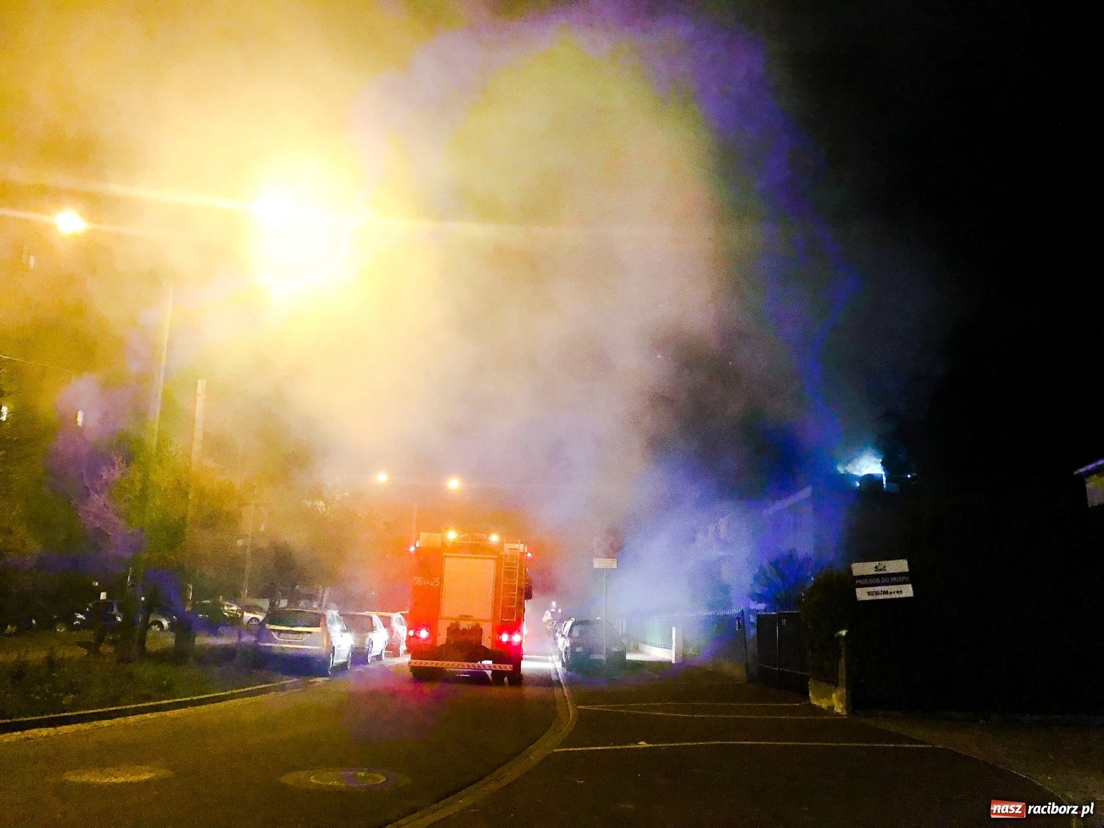 Zdjęcie w galerii na portalu naszraciborz.pl: Polna w kłębach dymu [FOTO i WIDEO]  wiadomości z regionu