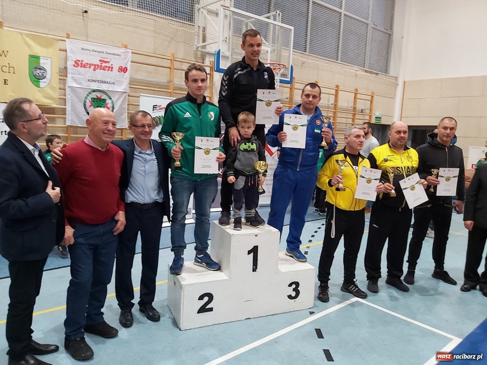 Zdjęcie w galerii na portalu naszraciborz.pl: Zapaśnicy Unii na turnieju barbórkowym w Katowicach wiadomości z regionu