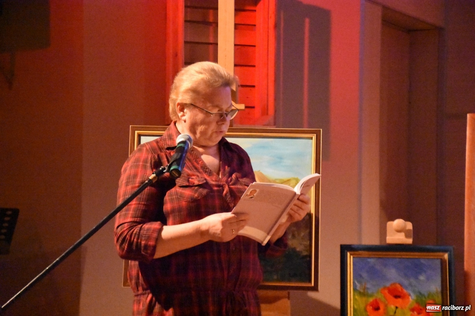 Zdjęcie w galerii na portalu naszraciborz.pl: Talenty i pasje - olejem i akwarelą po krzyżanowickiej ziemi  wiadomości z regionu