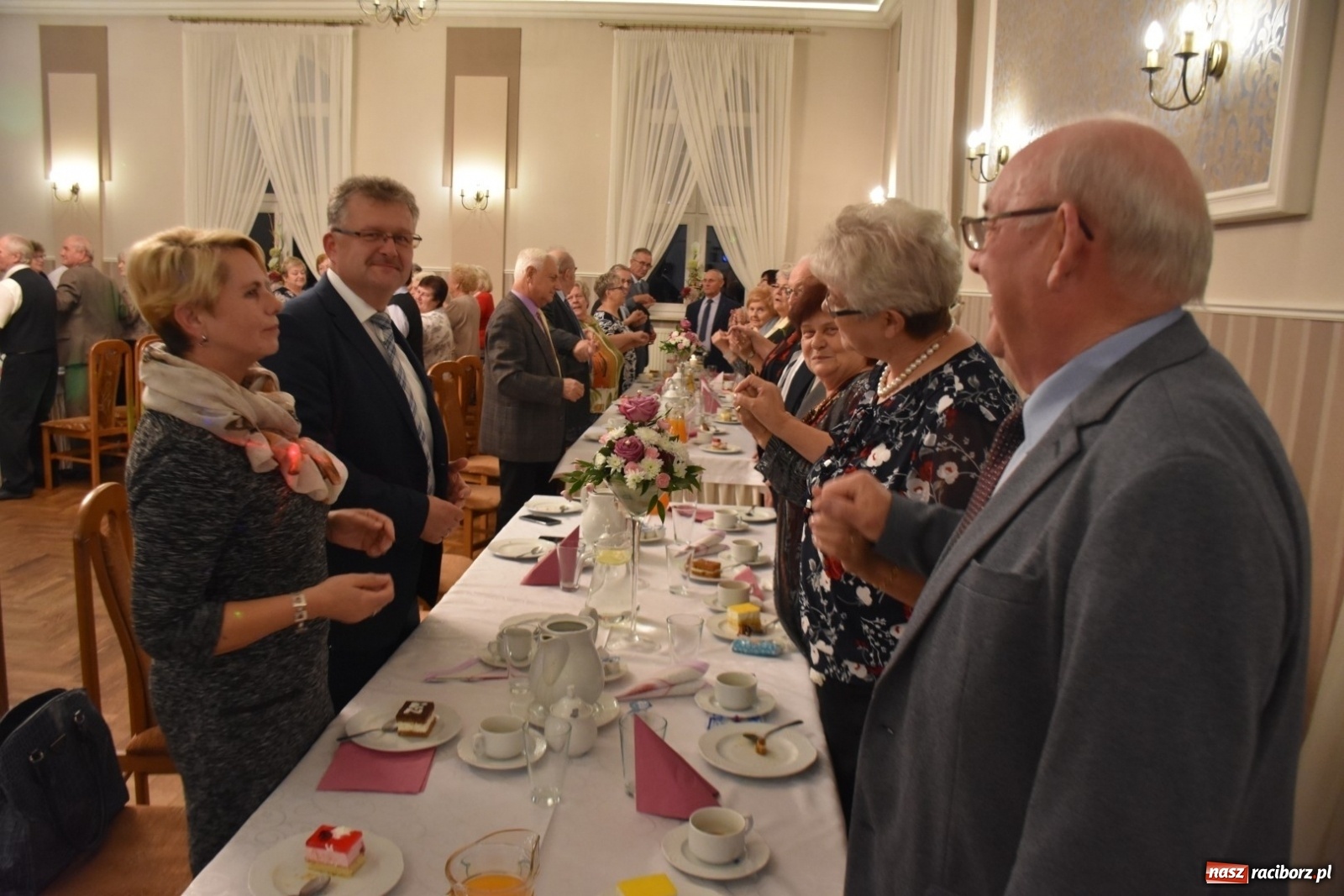 Zdjęcie w galerii na portalu naszraciborz.pl: Seniorzy w Chałupkach pełni wigoru wiadomości z regionu