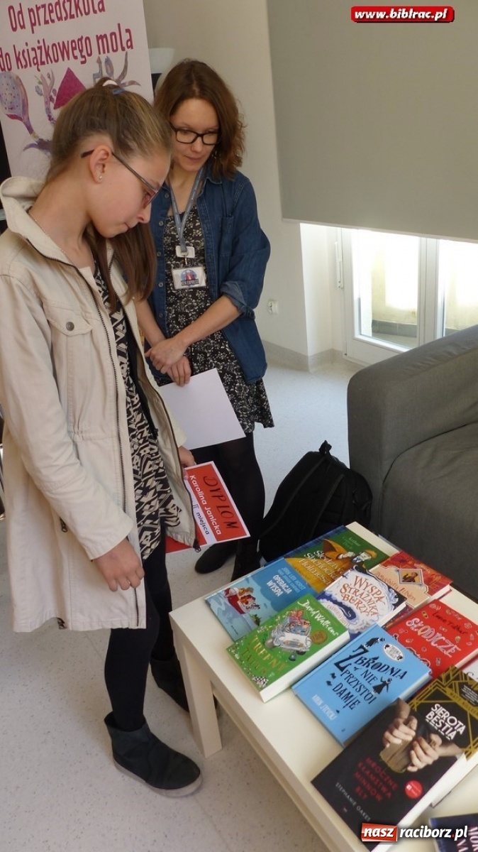 Zdjęcie w galerii na portalu naszraciborz.pl: To elementarne, czyli Sherlock Holmes w bibliotece  wiadomości z regionu