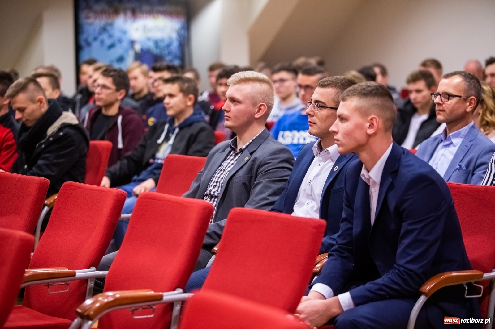 Zdjęcie w galerii na portalu naszraciborz.pl: Hodowla alpak wygrała konkurs na najlepszy młodzieżowy biznesplan  wiadomości z regionu