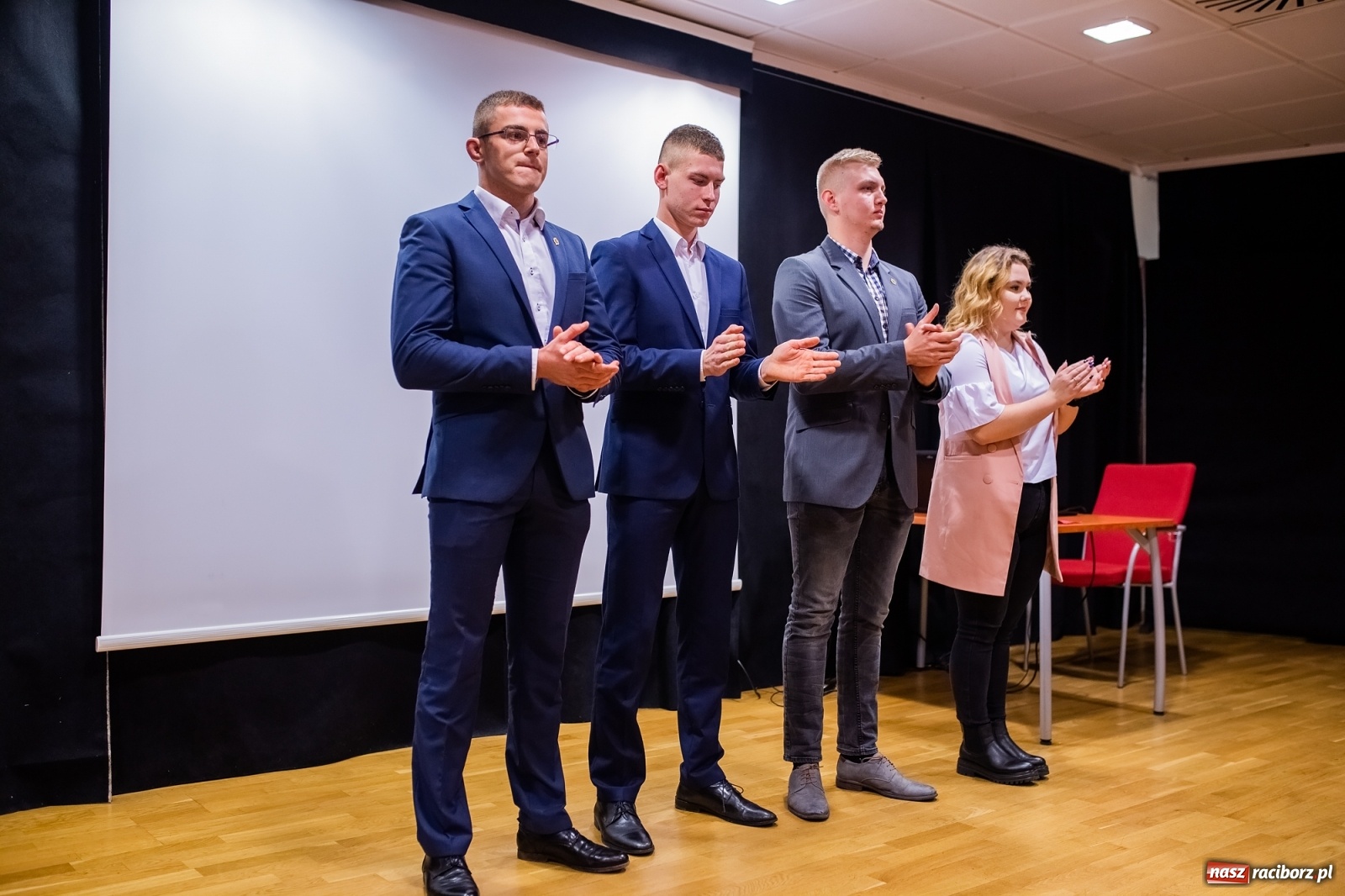 Zdjęcie w galerii na portalu naszraciborz.pl: Hodowla alpak wygrała konkurs na najlepszy młodzieżowy biznesplan  wiadomości z regionu