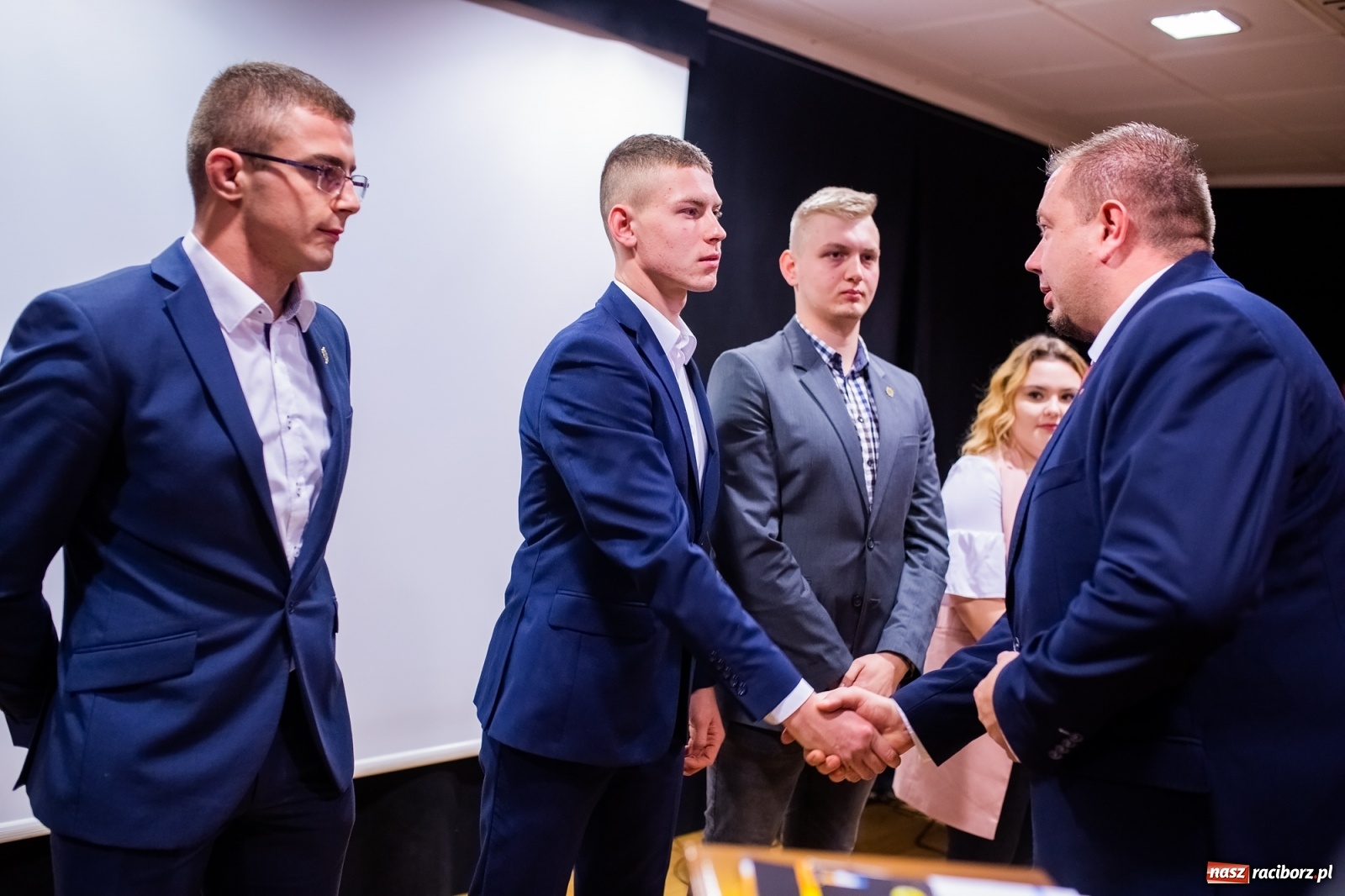 Zdjęcie w galerii na portalu naszraciborz.pl: Hodowla alpak wygrała konkurs na najlepszy młodzieżowy biznesplan  wiadomości z regionu