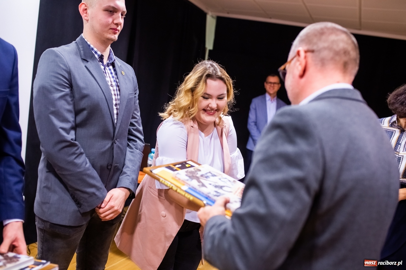 Zdjęcie w galerii na portalu naszraciborz.pl: Hodowla alpak wygrała konkurs na najlepszy młodzieżowy biznesplan  wiadomości z regionu