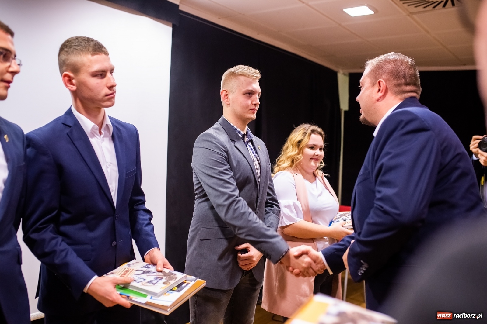 Zdjęcie w galerii na portalu naszraciborz.pl: Hodowla alpak wygrała konkurs na najlepszy młodzieżowy biznesplan  wiadomości z regionu