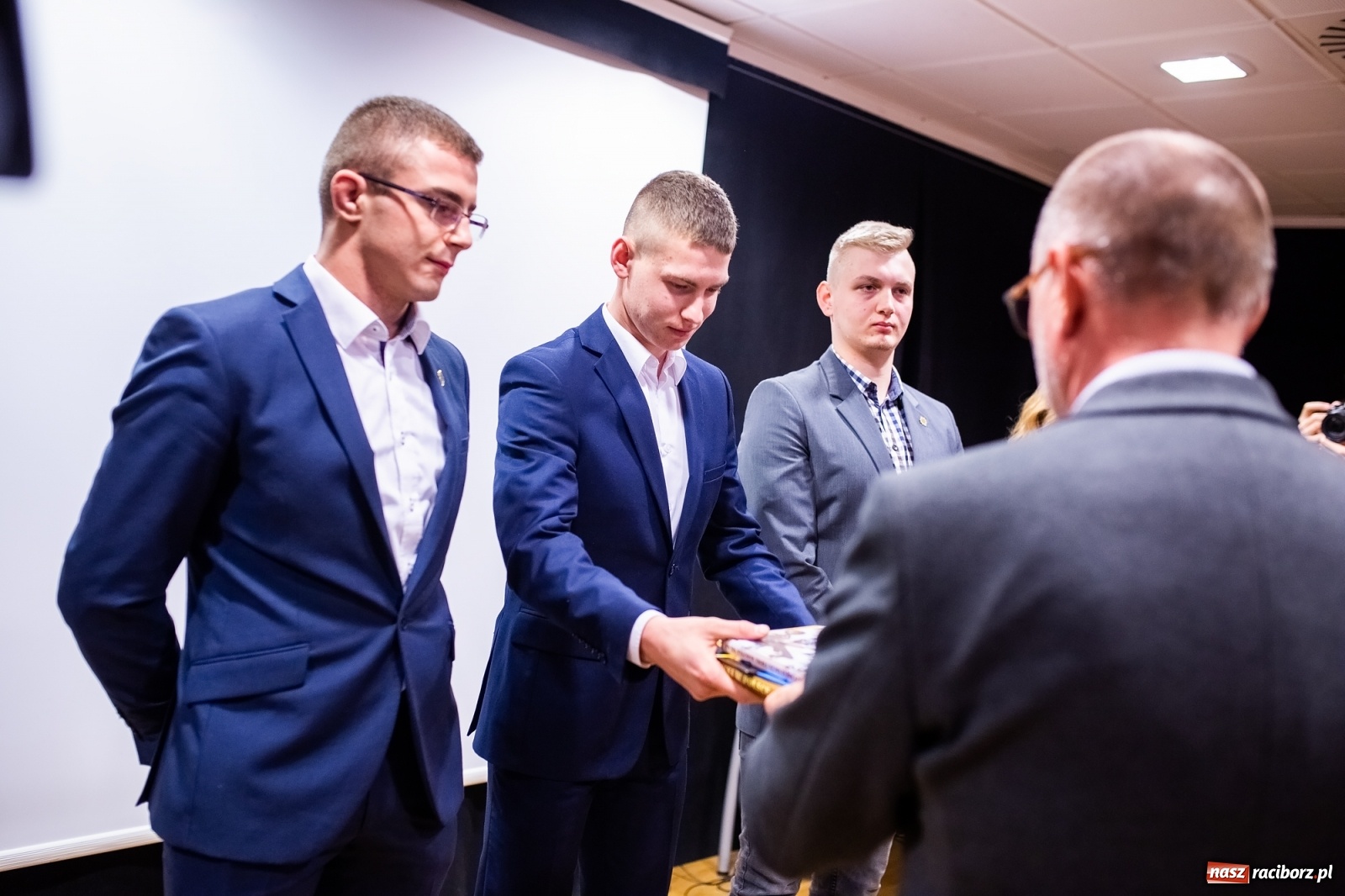 Zdjęcie w galerii na portalu naszraciborz.pl: Hodowla alpak wygrała konkurs na najlepszy młodzieżowy biznesplan  wiadomości z regionu