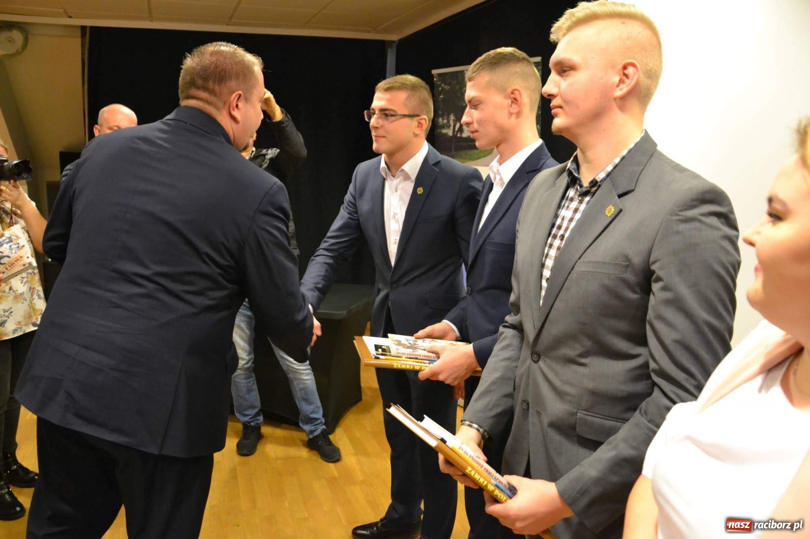 Zdjęcie w galerii na portalu naszraciborz.pl: Hodowla alpak wygrała konkurs na najlepszy młodzieżowy biznesplan  wiadomości z regionu