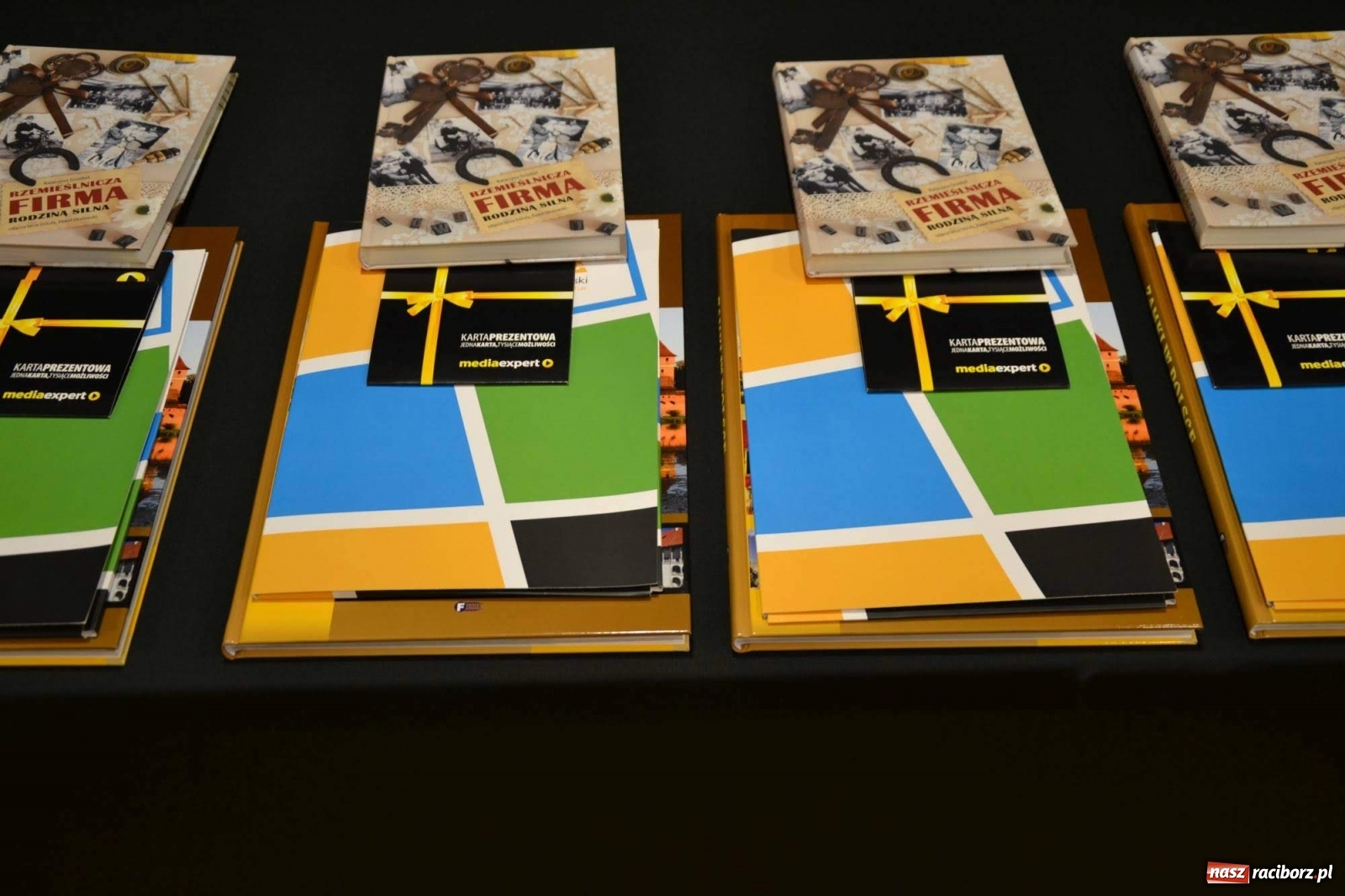 Zdjęcie w galerii na portalu naszraciborz.pl: Hodowla alpak wygrała konkurs na najlepszy młodzieżowy biznesplan  wiadomości z regionu