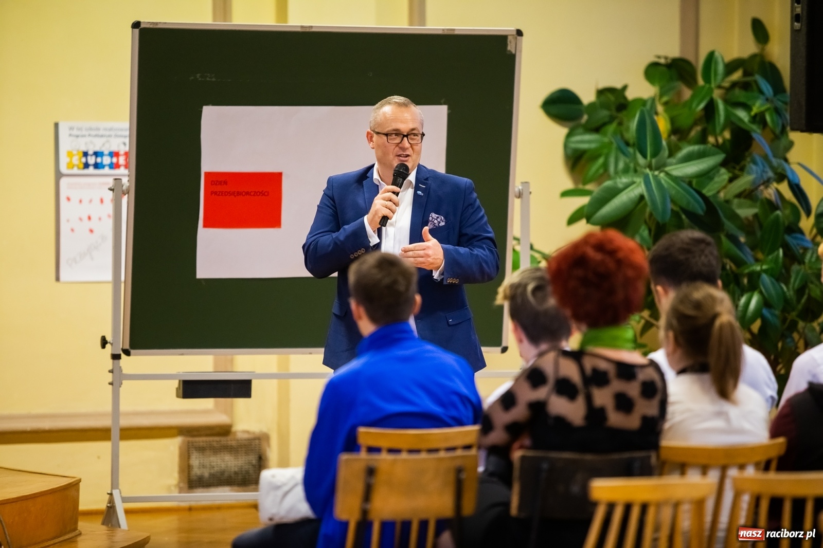 Zdjęcie w galerii na portalu naszraciborz.pl: Dzień Przedsiębiorczości w Ekonomiku wiadomości z regionu