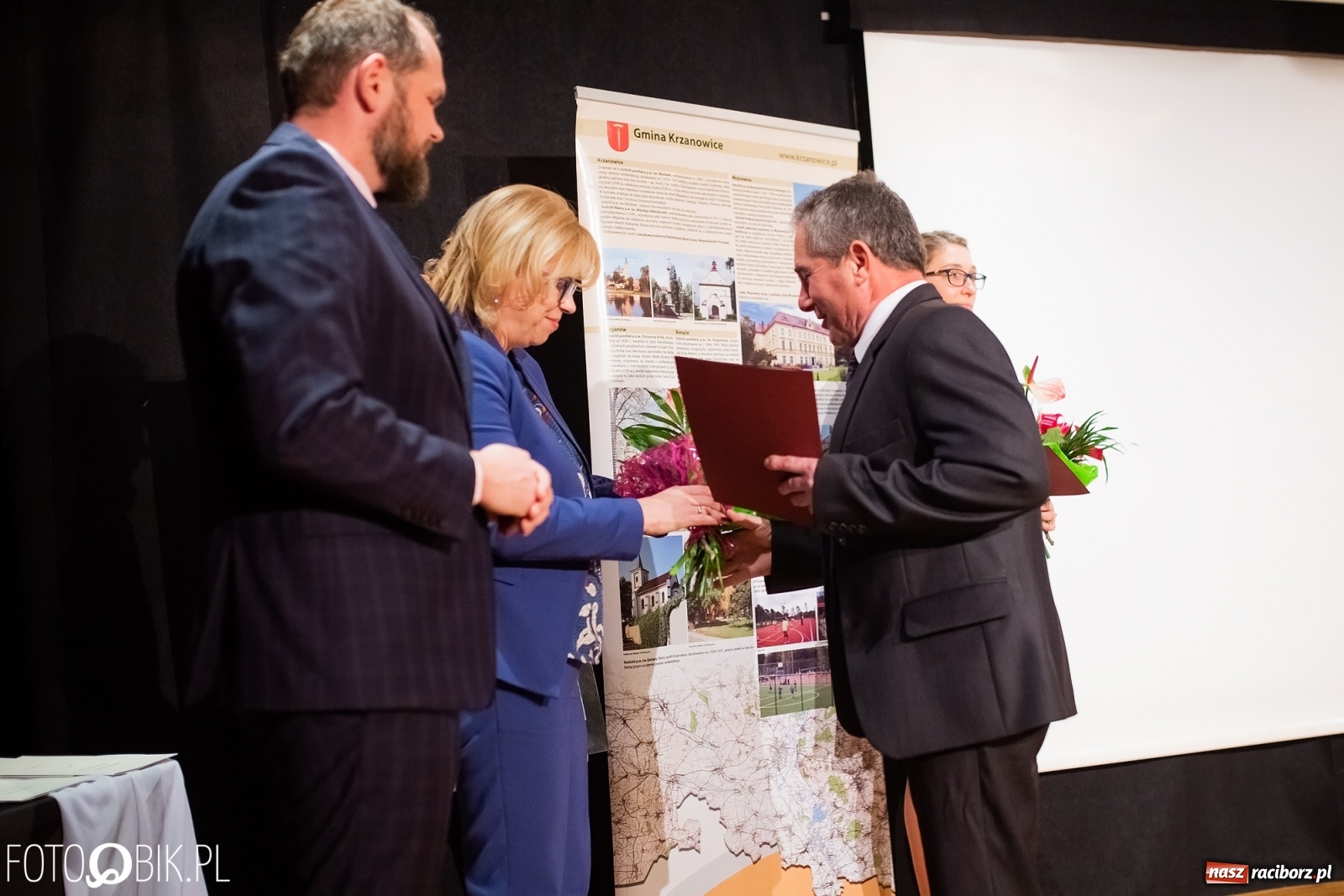 Zdjęcie w galerii na portalu naszraciborz.pl: Społecznicy z Gminy Krzanowice wyróżnieni  wiadomości z regionu
