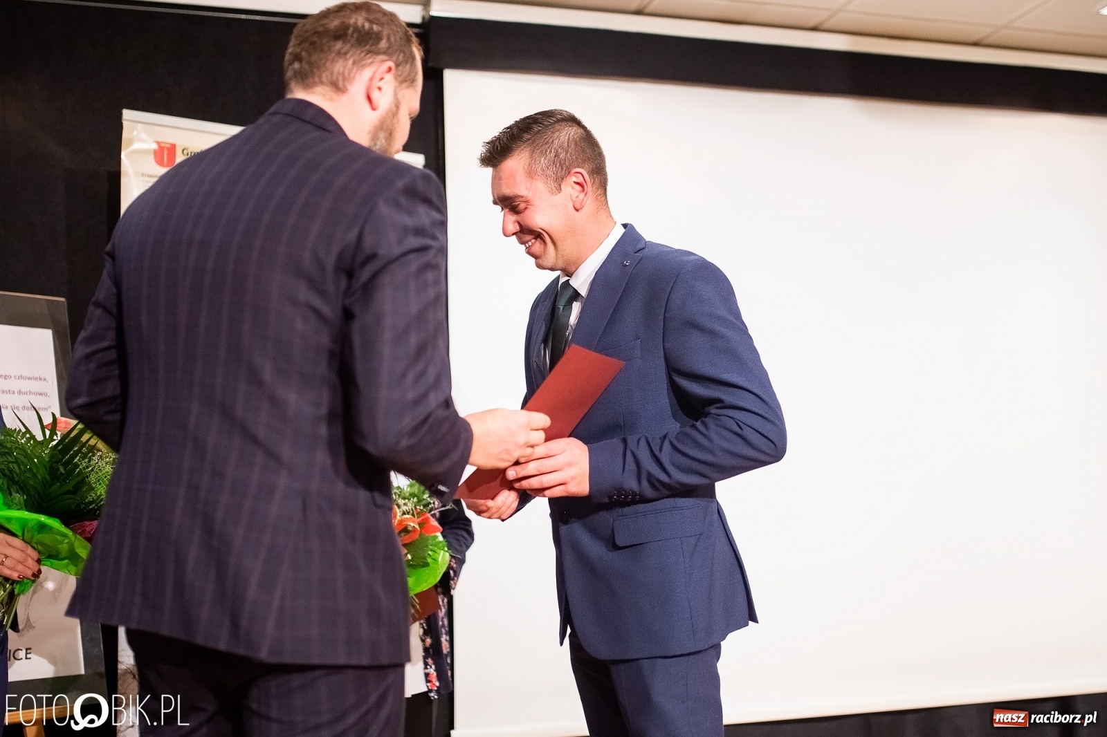 Zdjęcie w galerii na portalu naszraciborz.pl: Społecznicy z Gminy Krzanowice wyróżnieni  wiadomości z regionu