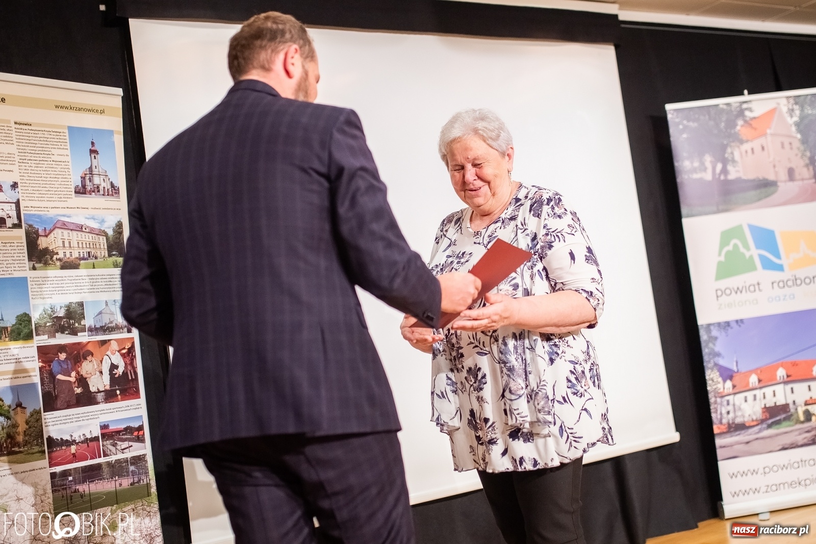 Zdjęcie w galerii na portalu naszraciborz.pl: Społecznicy z Gminy Krzanowice wyróżnieni  wiadomości z regionu