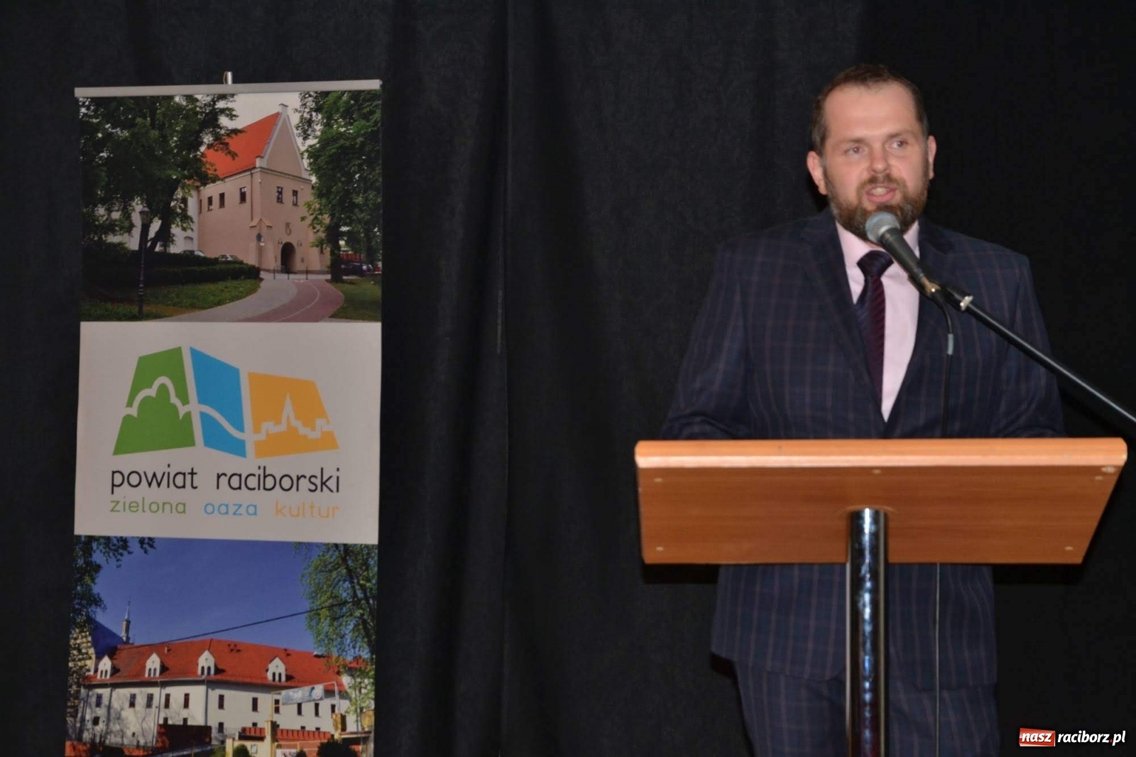 Zdjęcie w galerii na portalu naszraciborz.pl: Społecznicy z Gminy Krzanowice wyróżnieni  wiadomości z regionu