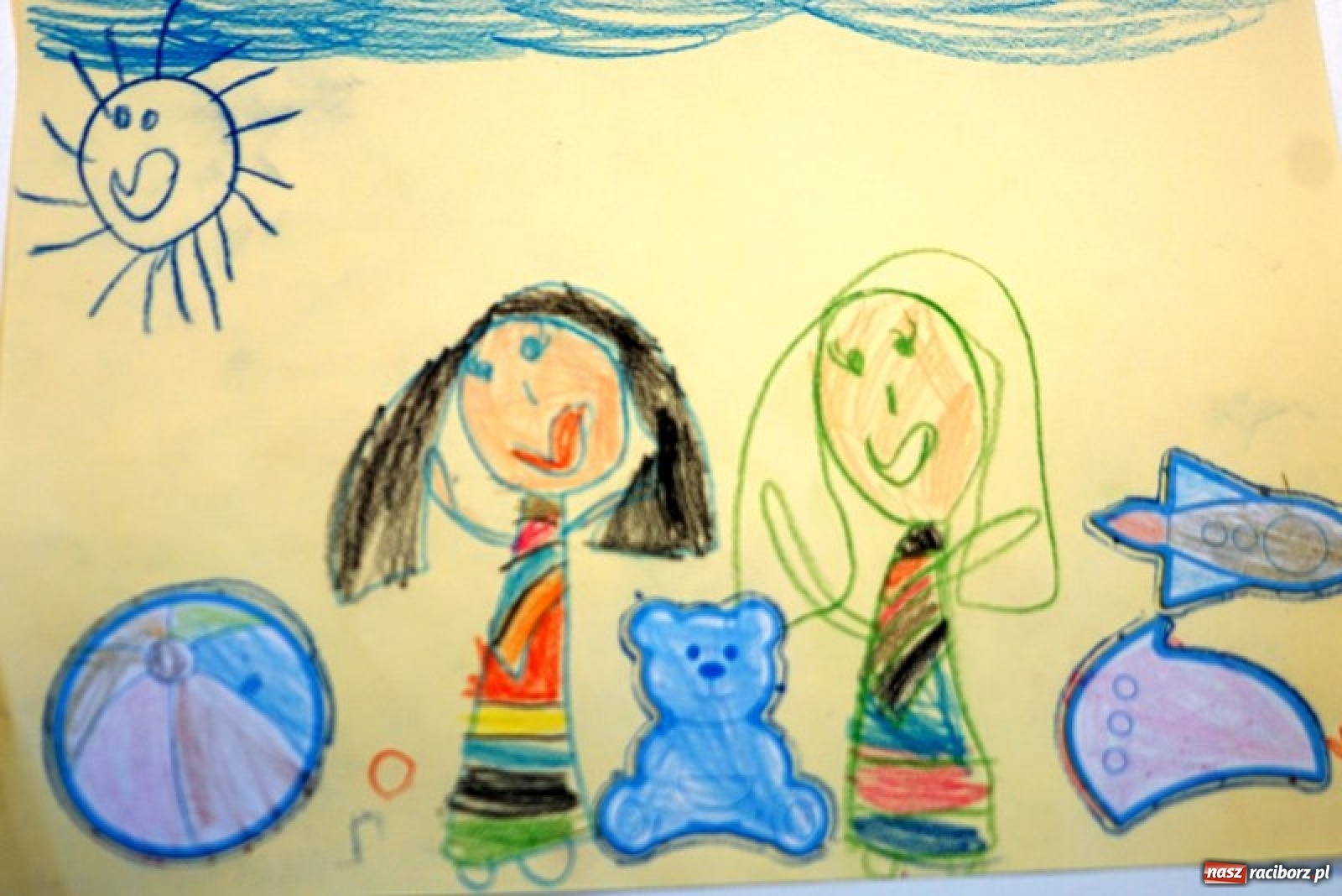 Zdjęcie w galerii na portalu naszraciborz.pl: Prawa dziecka. Konkurs plastyczny  wiadomości z regionu