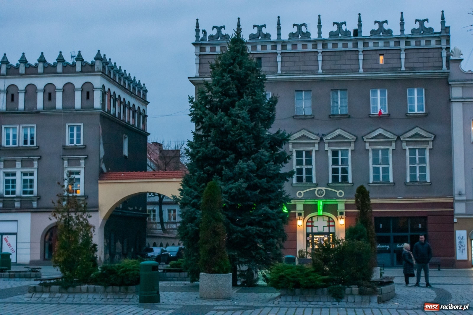 Zdjęcie w galerii na portalu naszraciborz.pl: Racibórz szykuje się na jarmark i Boże Narodzenie [FOTO] wiadomości z regionu
