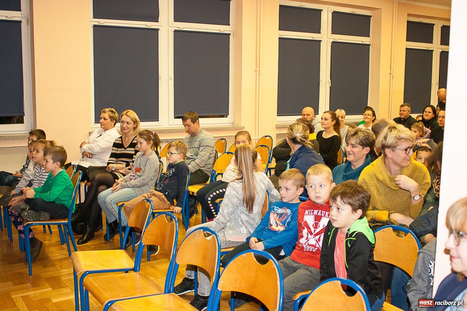 Zdjęcie w galerii na portalu naszraciborz.pl: Przyszli uczniowie odwiedzili SP18 wiadomości z regionu