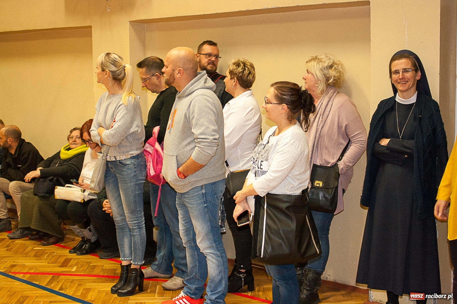 Zdjęcie w galerii na portalu naszraciborz.pl: Przyszli uczniowie odwiedzili SP18 wiadomości z regionu