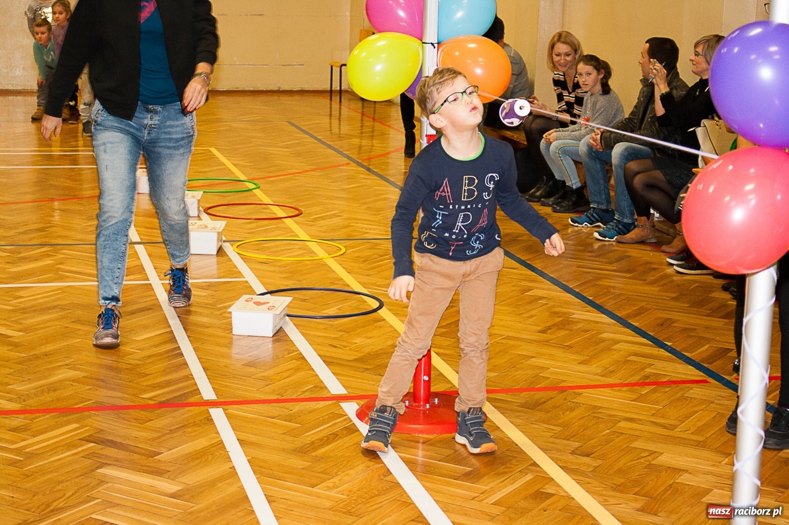 Zdjęcie w galerii na portalu naszraciborz.pl: Przyszli uczniowie odwiedzili SP18 wiadomości z regionu