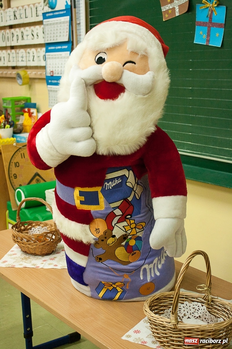 Zdjęcie w galerii na portalu naszraciborz.pl: Przyszli uczniowie odwiedzili SP18 wiadomości z regionu