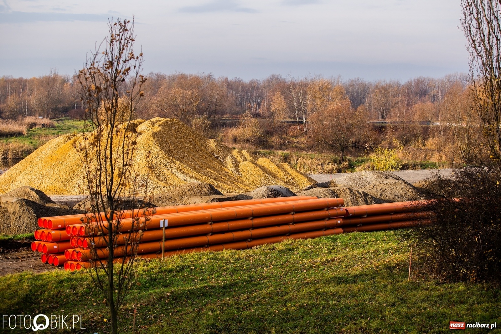 Zdjęcie w galerii na portalu naszraciborz.pl: Co dalej ze żwirowniami na Ostrogu? Komunikat Urzędu Miasta wiadomości z regionu