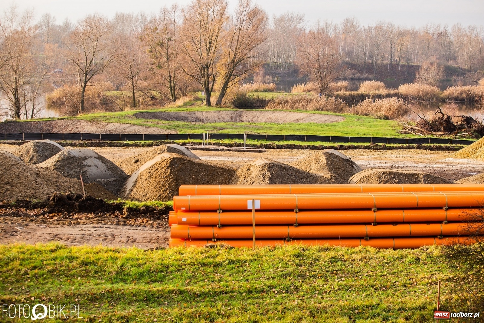 Zdjęcie w galerii na portalu naszraciborz.pl: Co dalej ze żwirowniami na Ostrogu? Komunikat Urzędu Miasta wiadomości z regionu