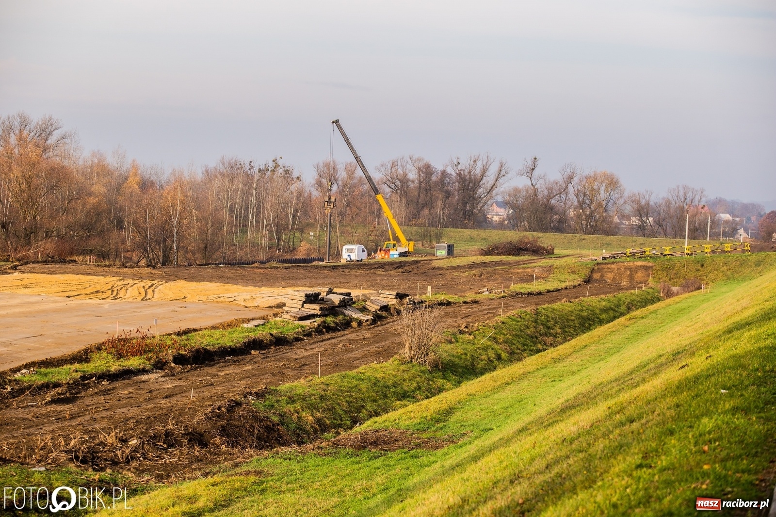 Zdjęcie w galerii na portalu naszraciborz.pl: Co dalej ze żwirowniami na Ostrogu? Komunikat Urzędu Miasta wiadomości z regionu