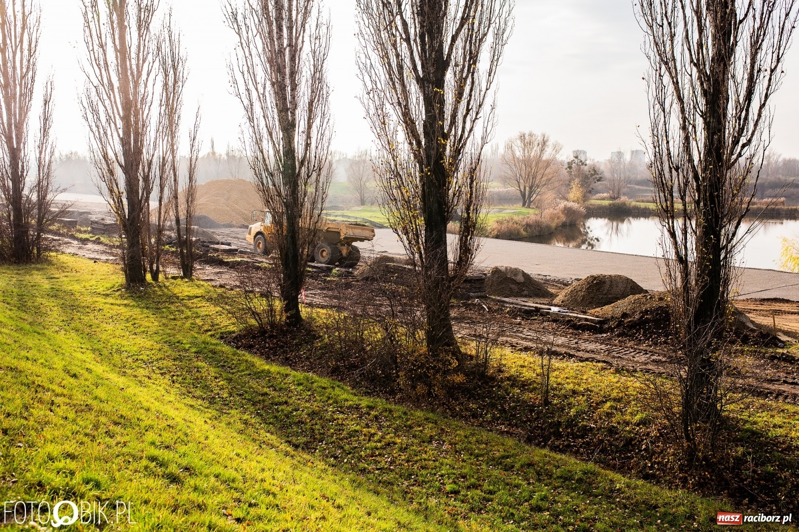 Zdjęcie w galerii na portalu naszraciborz.pl: Co dalej ze żwirowniami na Ostrogu? Komunikat Urzędu Miasta wiadomości z regionu