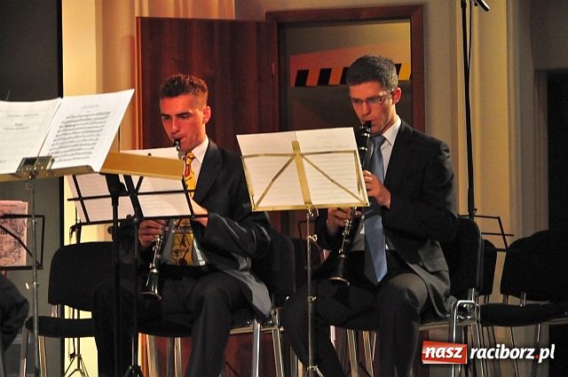 Zdjęcie w galerii na portalu naszraciborz.pl: Orkiestry z Poczdamu i Opola zagrały w RCK wiadomości z regionu