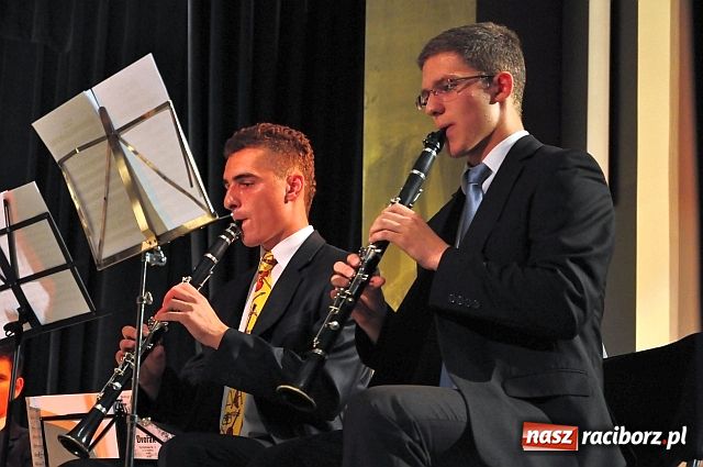 Zdjęcie w galerii na portalu naszraciborz.pl: Orkiestry z Poczdamu i Opola zagrały w RCK wiadomości z regionu