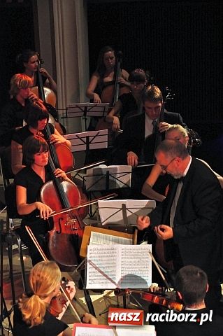 Zdjęcie w galerii na portalu naszraciborz.pl: Orkiestry z Poczdamu i Opola zagrały w RCK wiadomości z regionu