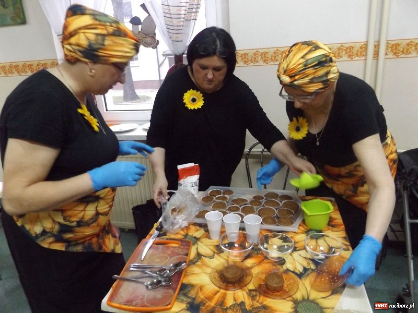 Zdjęcie w galerii na portalu naszraciborz.pl: Konkurs kulinarny osób niepełnosprawnych z dynią w roli głównej wiadomości z regionu