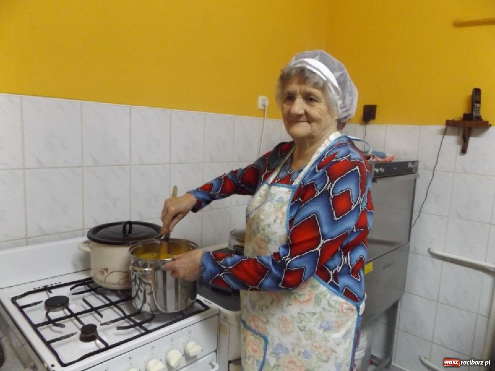 Zdjęcie w galerii na portalu naszraciborz.pl: Konkurs kulinarny osób niepełnosprawnych z dynią w roli głównej wiadomości z regionu