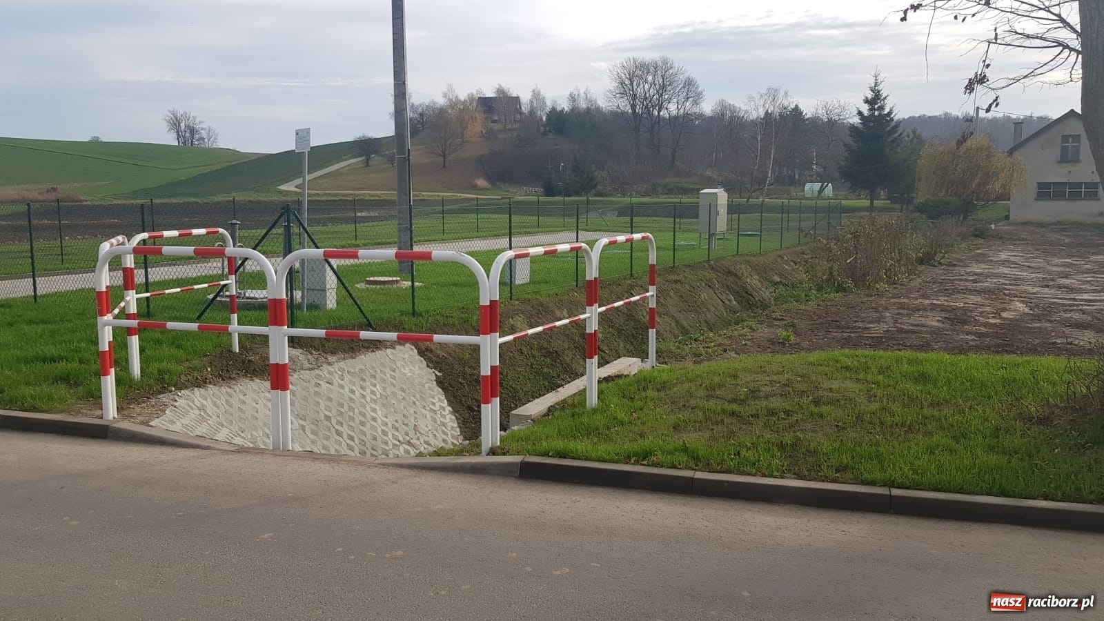Zdjęcie w galerii na portalu naszraciborz.pl: Zakończono remont drogi powiatowej w Jastrzębiu wiadomości z regionu
