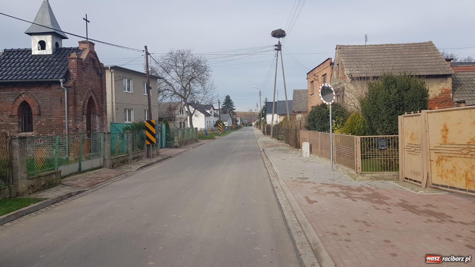 Zdjęcie w galerii na portalu naszraciborz.pl: Zakończono remont drogi powiatowej w Jastrzębiu wiadomości z regionu