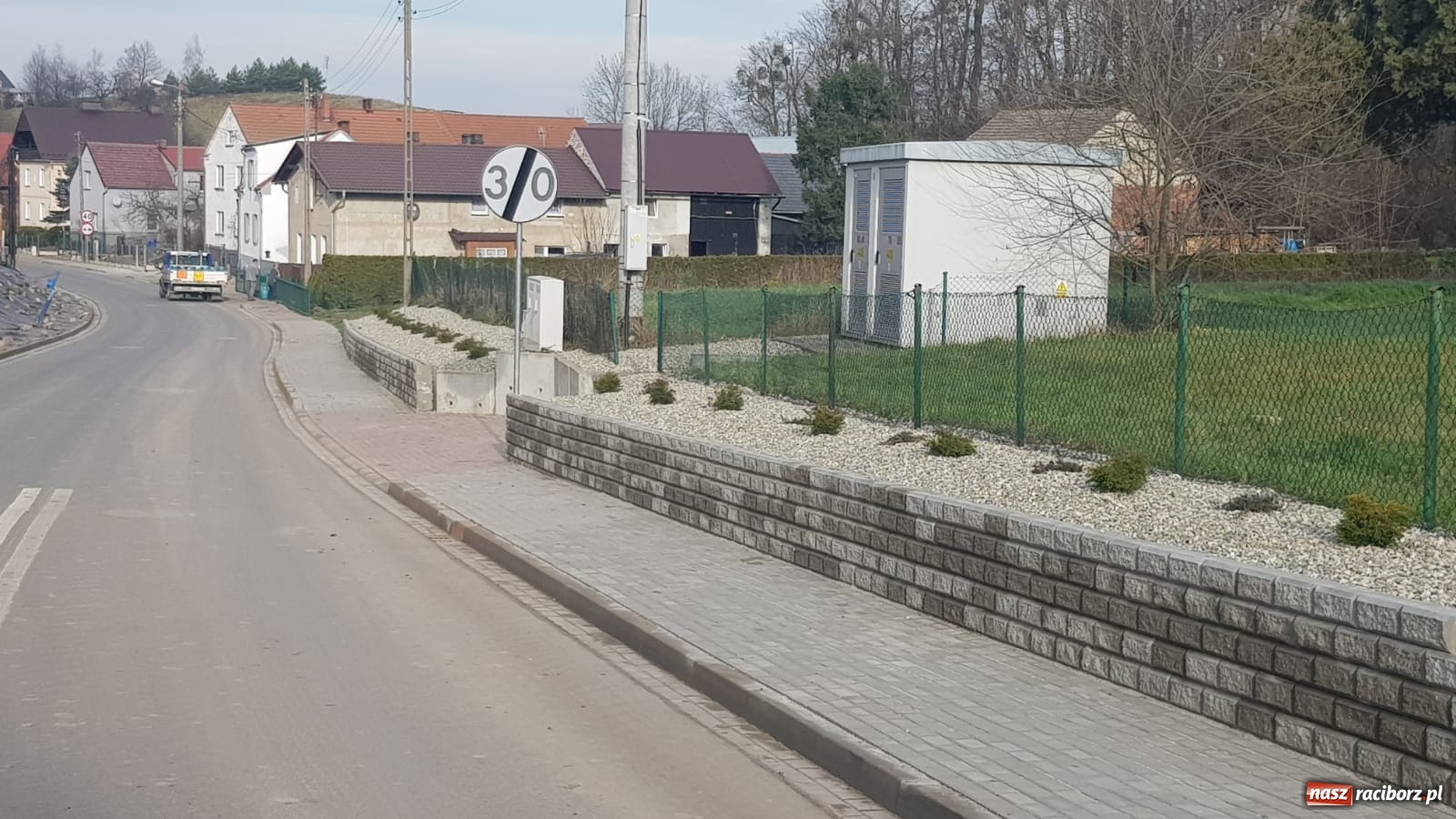 Zdjęcie w galerii na portalu naszraciborz.pl: Zakończono remont drogi powiatowej w Jastrzębiu wiadomości z regionu