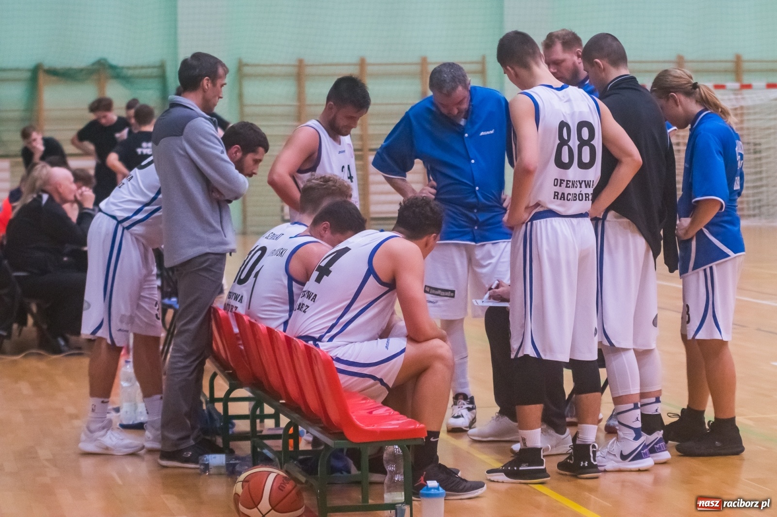 Zdjęcie w galerii na portalu naszraciborz.pl: Festiwal trójek Ofensywy [FOTO] wiadomości z regionu