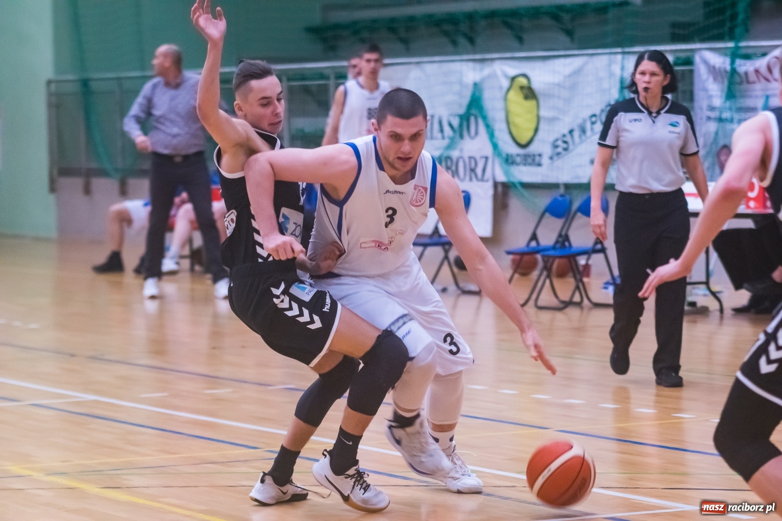 Zdjęcie w galerii na portalu naszraciborz.pl: Festiwal trójek Ofensywy [FOTO] wiadomości z regionu