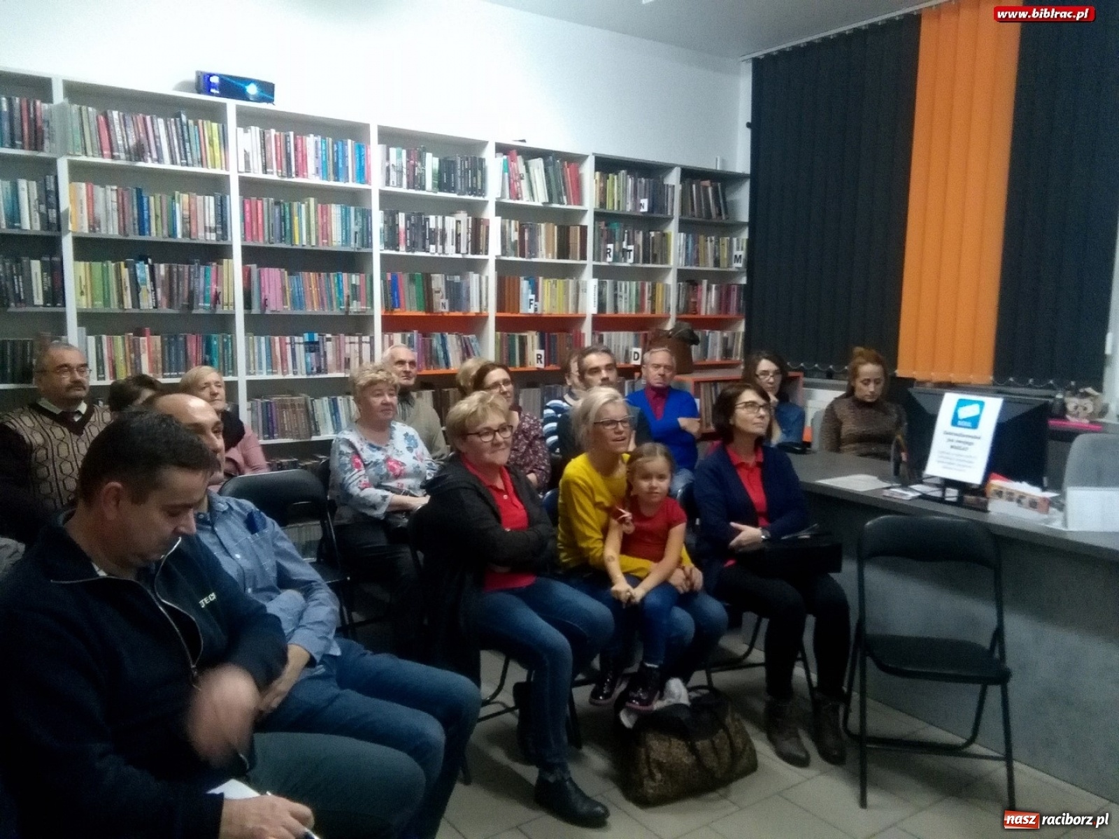 Zdjęcie w galerii na portalu naszraciborz.pl: Izrael pełen kontrastów w bibliotece w Markowicach wiadomości z regionu