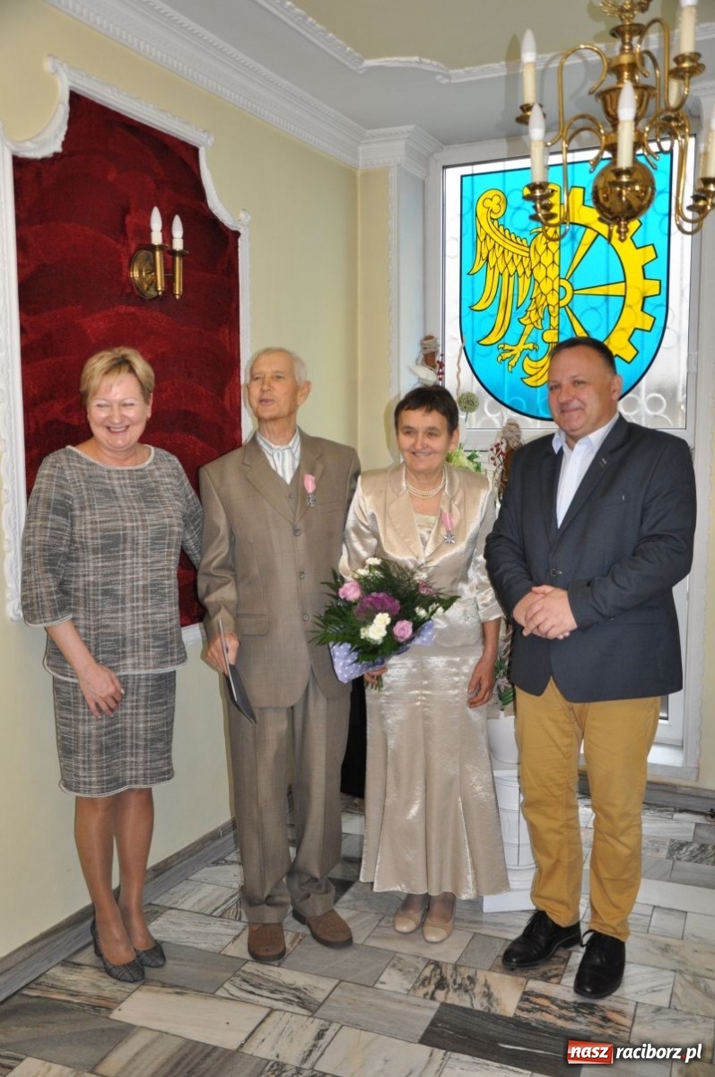 Zdjęcie w galerii na portalu naszraciborz.pl: Złote gody w gminie Kuźnia Raciborska wiadomości z regionu