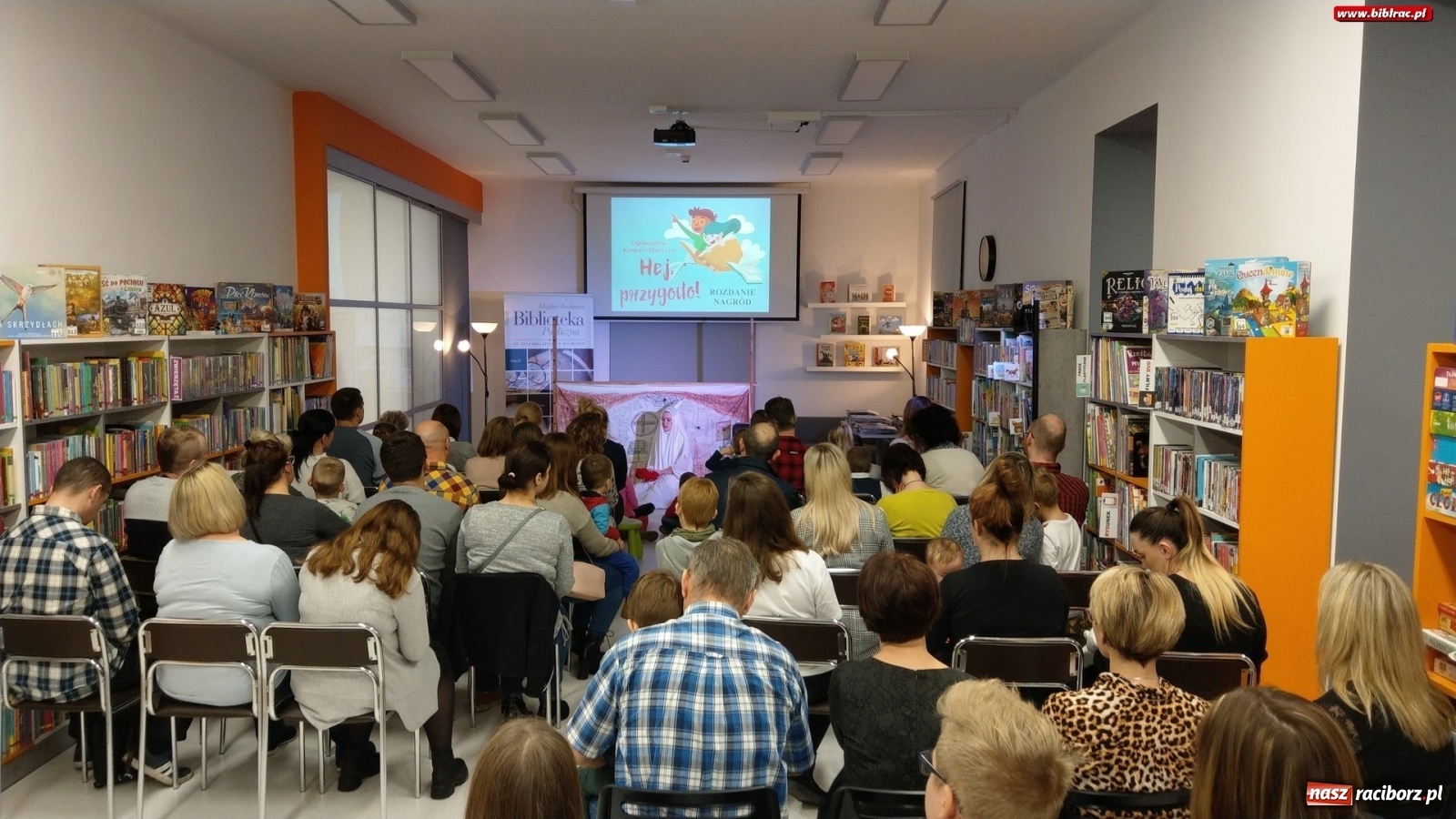 Zdjęcie w galerii na portalu naszraciborz.pl: Hej, przygodo! W bibliotece rozstrzygnięto Ogólnopolski Konkurs Plastyczny  wiadomości z regionu